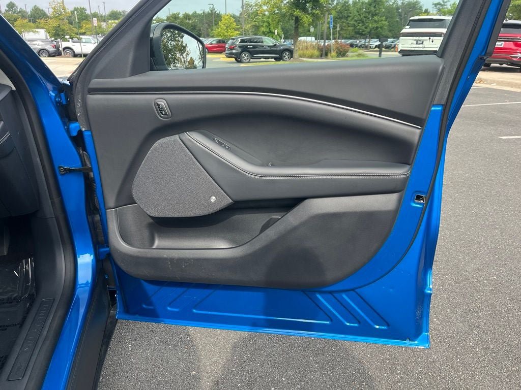 Certified 2025 Ford Mustang Mach-E Premium AWD/4WD image 23