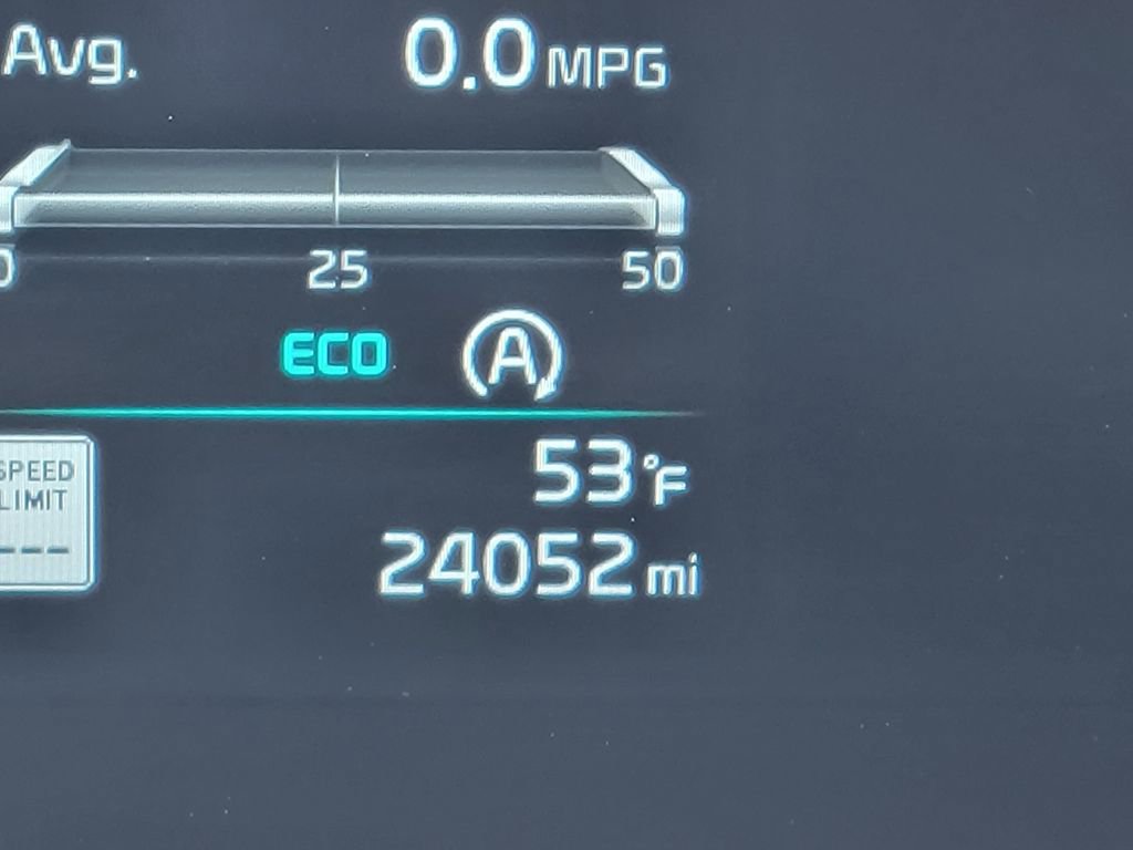 Used 2024 Kia Telluride EX w/ EX Captain's Chair Package image 37