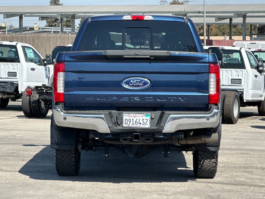 Certified 2019 Ford F350 Lariat w/ Lariat Ultimate Package AWD/4WD image 4