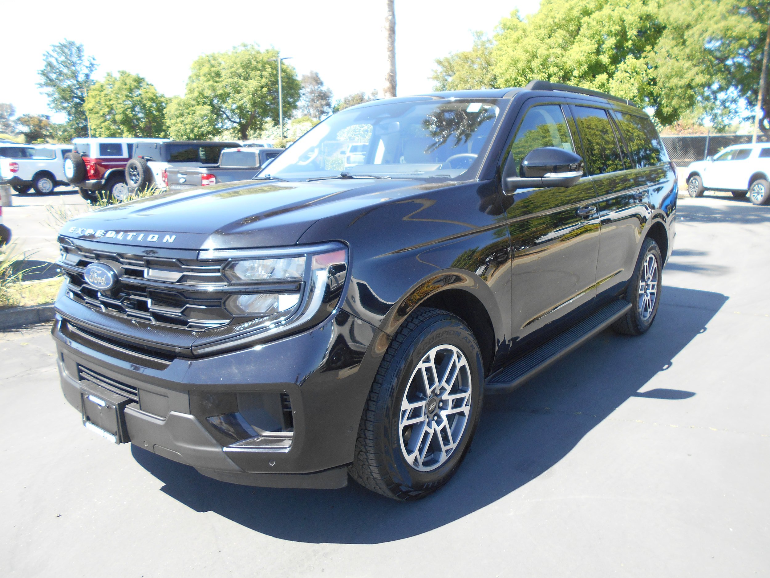 Certified 2025 Ford Expedition Active