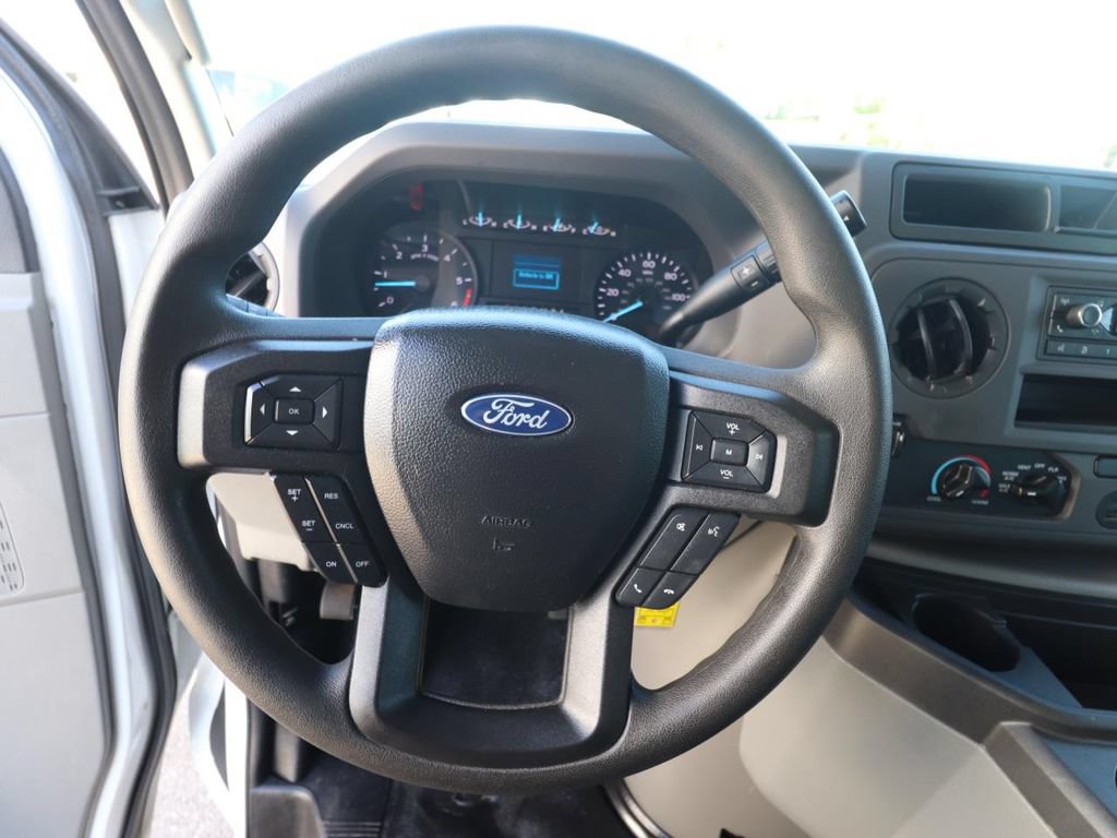Certified 2024 Ford E-450 and Econoline 450 Super Duty w/ Power Windows & Locks Group RWD image 21