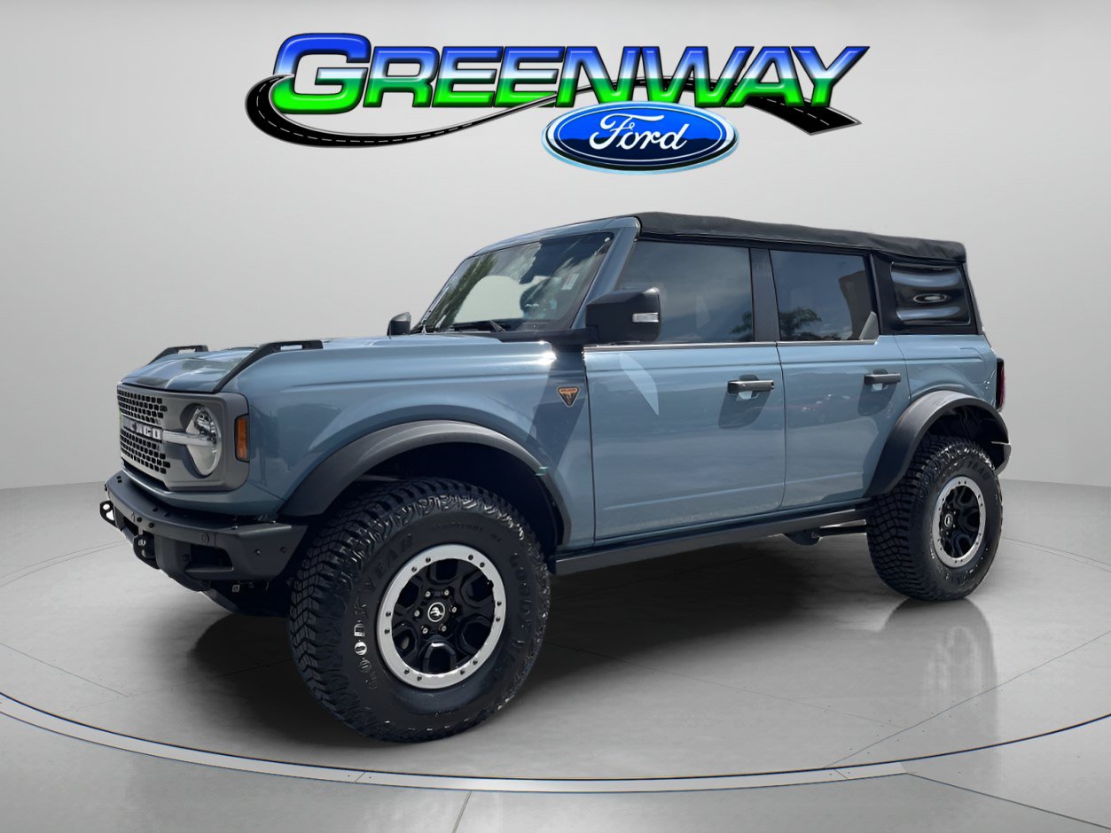 Certified 2021 Ford Bronco Badlands AWD/4WD image 1