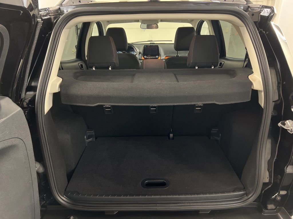 Certified 2022 Ford EcoSport SE w/ SE Appearance Package image 32