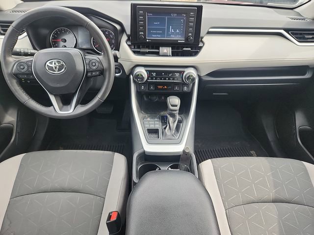 Used 2020 Toyota RAV4 XLE w/ Convenience Package image 8