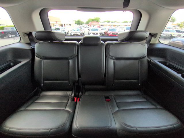 Certified 2025 Ford Expedition Active AWD/4WD image 32