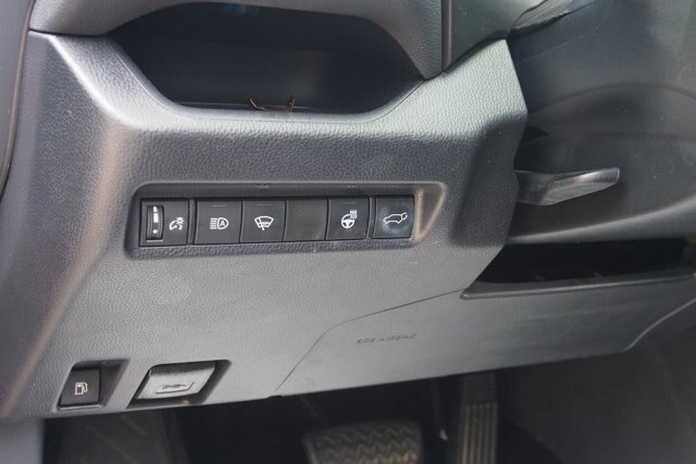 Used 2019 Toyota RAV4 XSE w/ XSE Weather Package AWD/4WD image 21