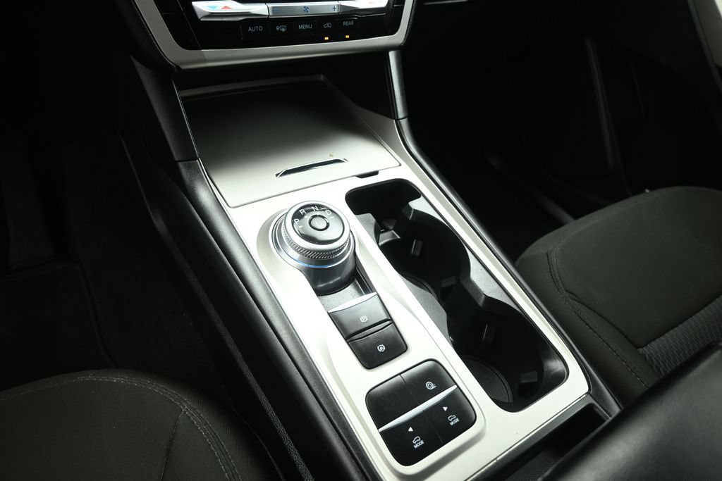 Certified 2022 Ford Explorer XLT RWD image 15