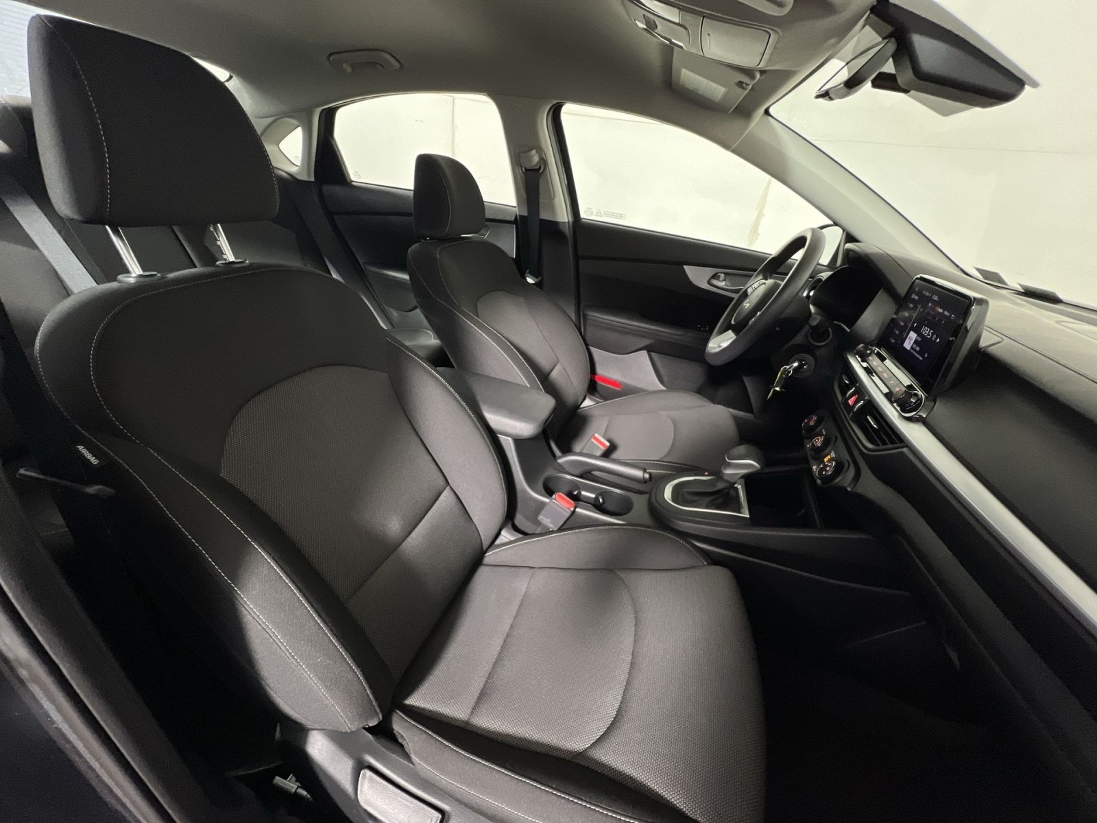 Used 2023 Kia Forte LXS FWD image 25