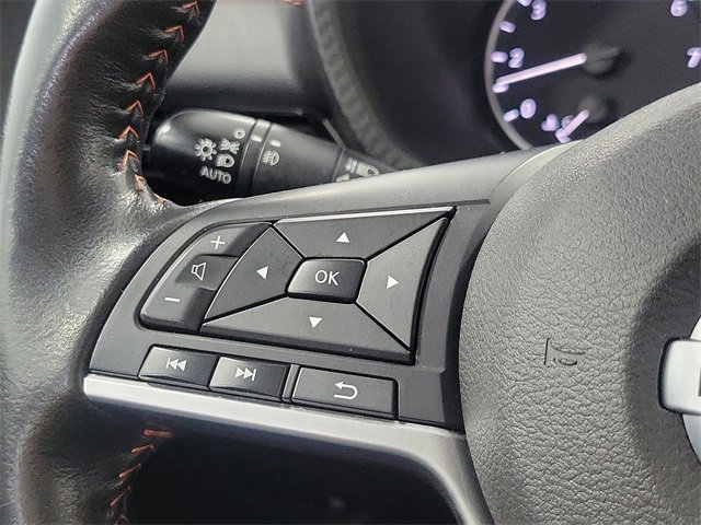 Used 2022 Nissan Sentra SR w/ SR Premium Package image 13