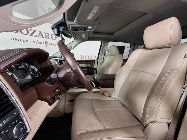 Used 2018 RAM 1500 Laramie w/ Convenience Group AWD/4WD image 25