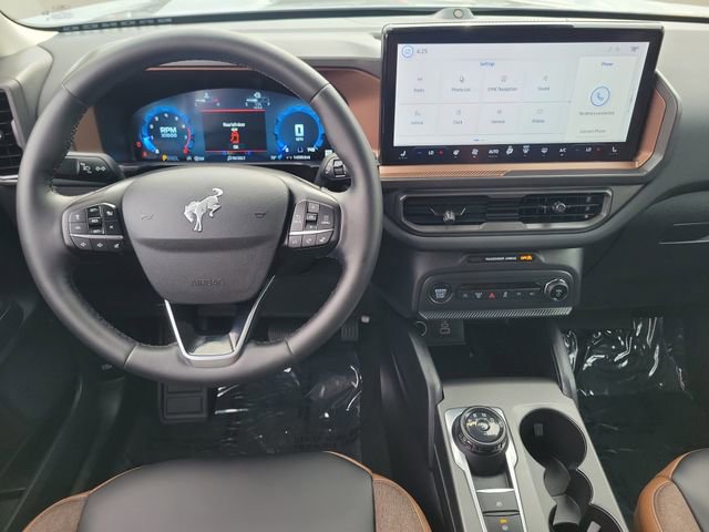 Certified 2025 Ford Bronco Sport Outer Banks w/ Outer Banks Tech Package+ image 9