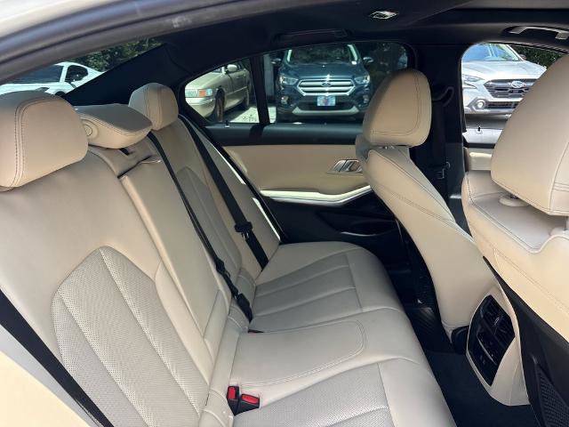 Used 2023 BMW 330i xDrive Sedan w/ M Sport Package AWD/4WD image 30