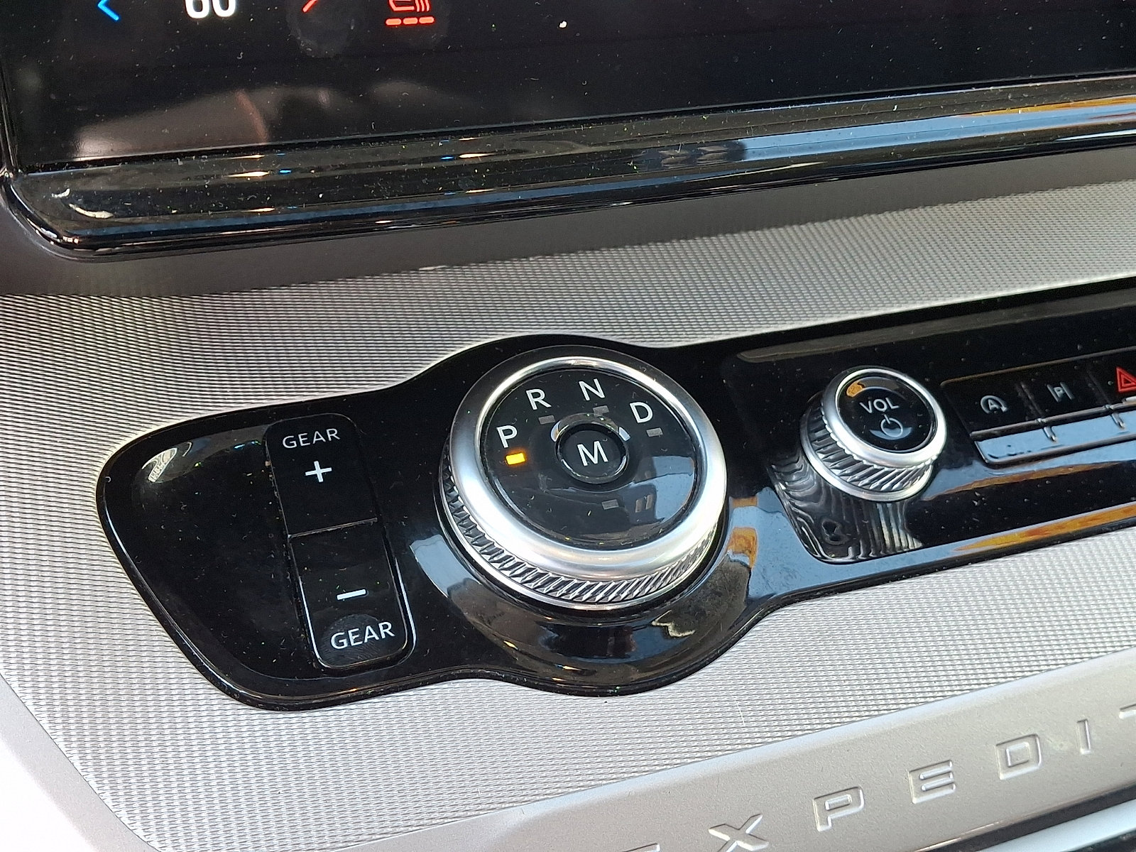 Certified 2025 Ford Expedition Max Active AWD/4WD image 17
