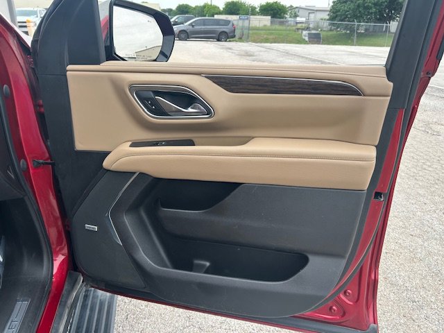 Used 2021 Chevrolet Tahoe Premier AWD/4WD image 9