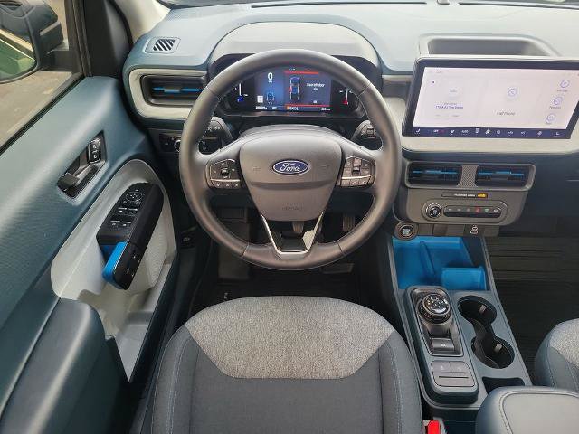 Certified 2025 Ford Maverick XLT w/ XLT Luxury Package AWD/4WD image 25