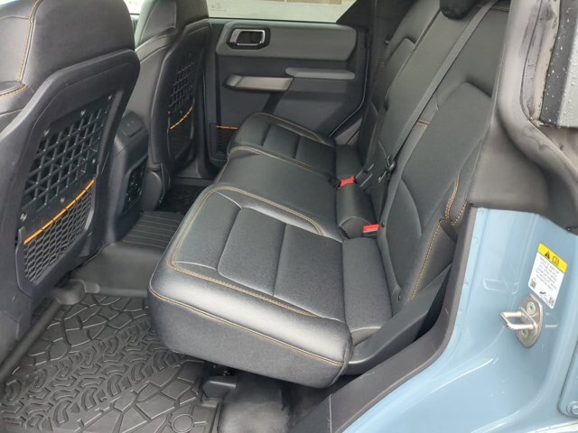 Certified 2023 Ford Bronco Badlands w/ Sasquatch Package AWD/4WD image 29