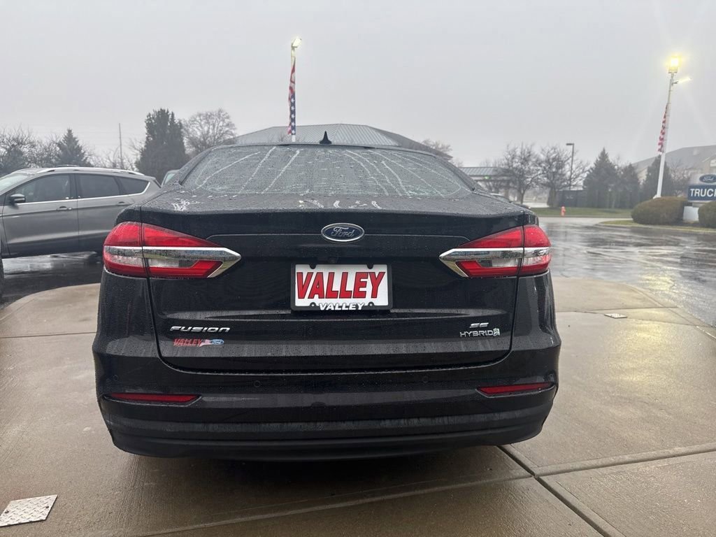 Certified 2019 Ford Fusion SE image 6