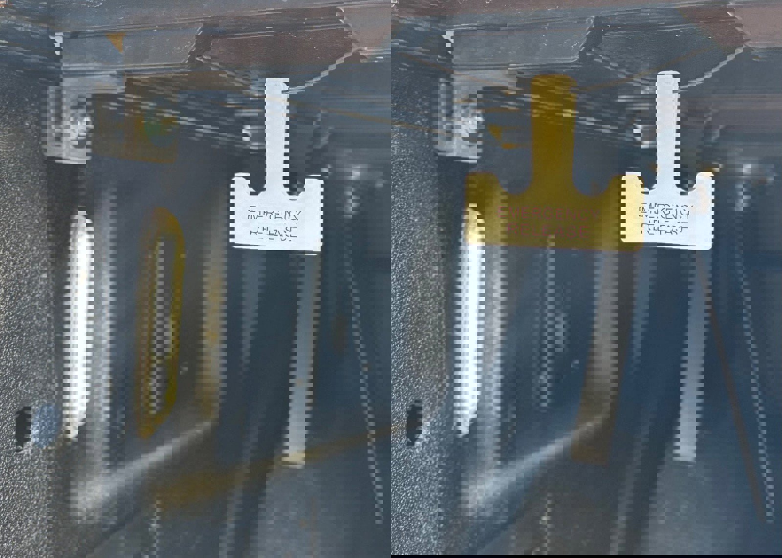 Certified 2022 Ford F150 Platinum w/ Equipment Group 701A High image 13