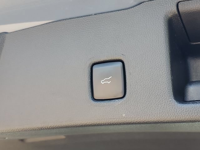 Certified 2023 Ford Escape Active AWD/4WD image 10