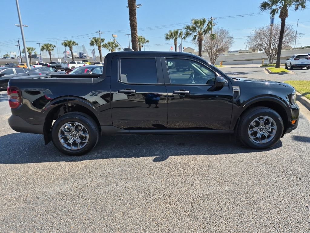 Certified 2025 Ford Maverick XLT w/ XLT Luxury Package FWD image 6