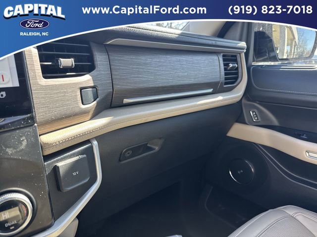Certified 2024 Ford Expedition Limited image 27