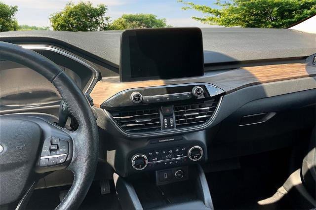 Certified 2020 Ford Escape Titanium image 8