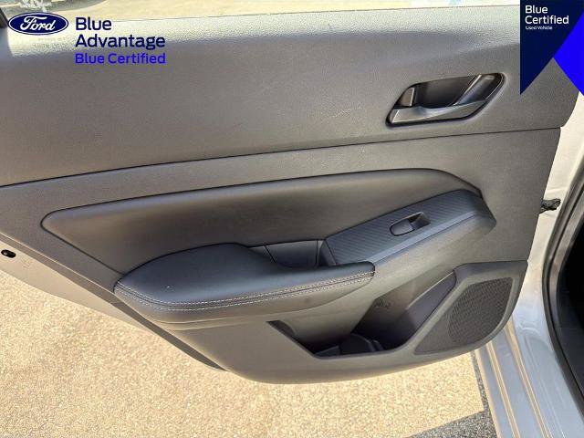 Used 2025 Nissan Altima 2.5 SV FWD image 12