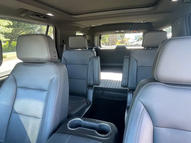 Used 2023 Chevrolet Tahoe Z71 w/ Luxury Package AWD/4WD image 14