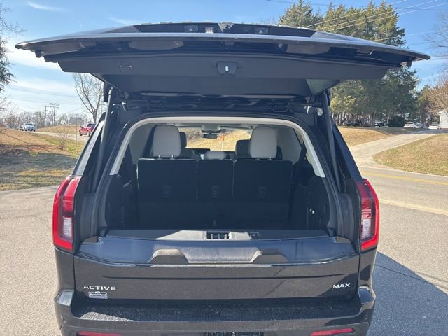 Certified 2025 Ford Expedition Max Active image 5