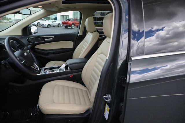 Certified 2023 Ford Edge SEL w/ Convenience Package AWD/4WD image 19