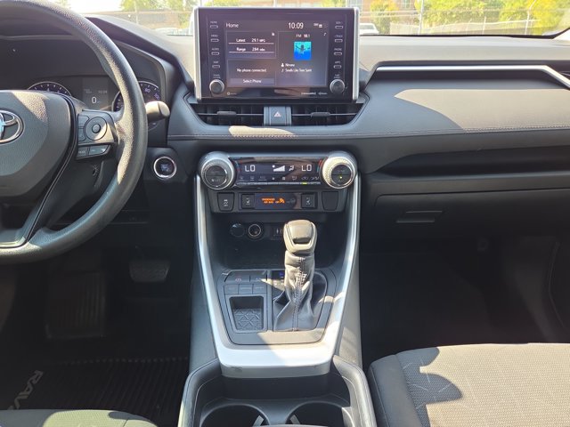 Used 2019 Toyota RAV4 XLE FWD image 22