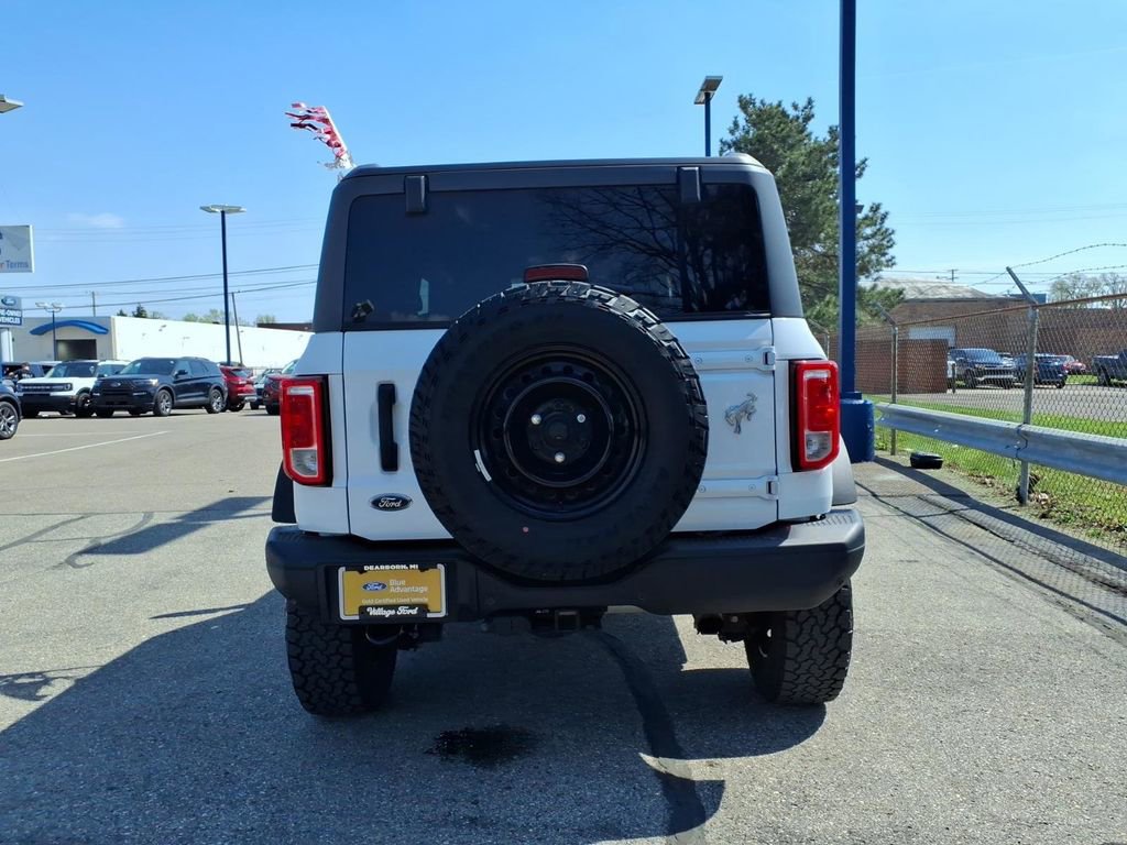 Certified 2023 Ford Bronco Black Diamond AWD/4WD image 7
