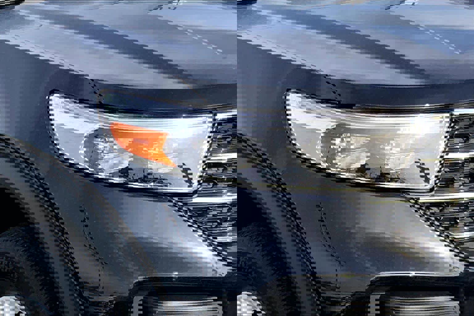 Certified 2024 Ford Explorer XLT image 24