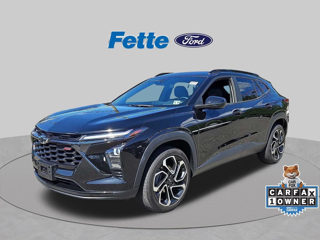 Used 2024 Chevrolet Trax RS w/ Driver Confidence Package FWD image 1