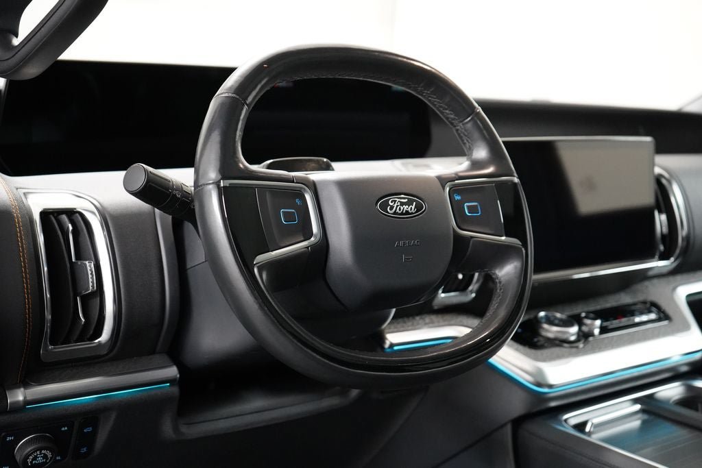 Certified 2025 Ford Expedition Tremor AWD/4WD image 15