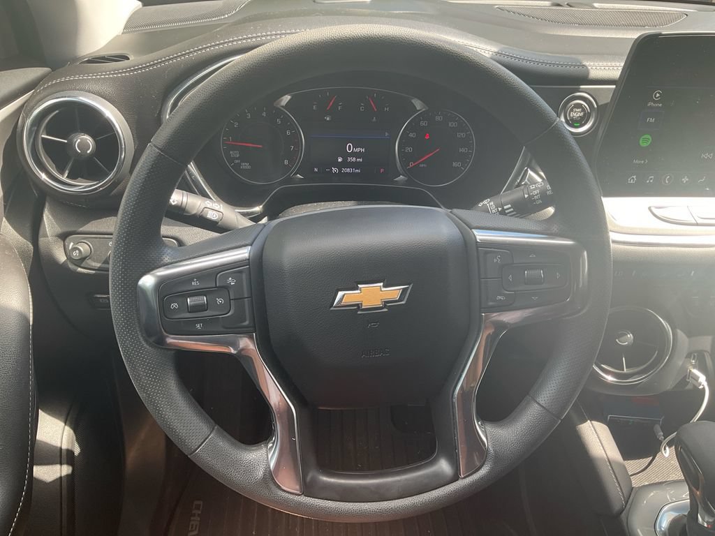 Used 2023 Chevrolet Blazer LT FWD image 23