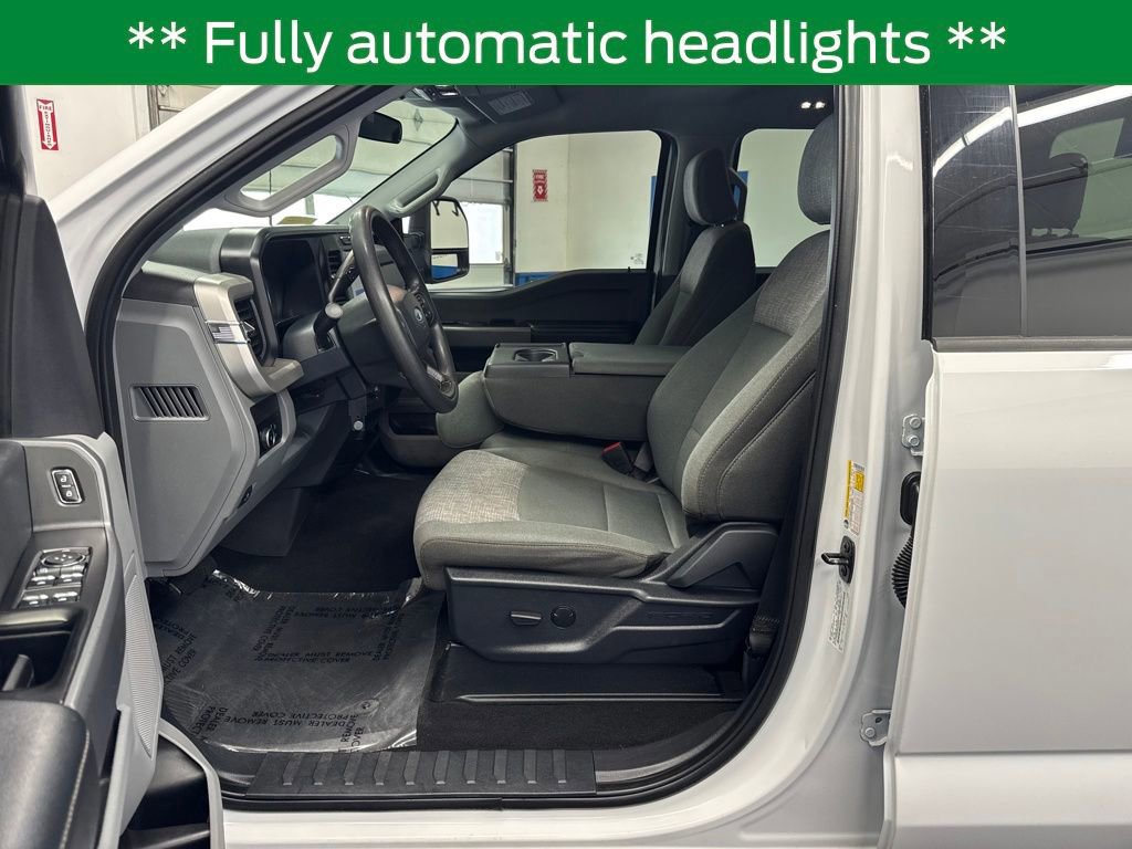 Certified 2024 Ford F250 XLT w/ Snow Plow Prep Package image 9