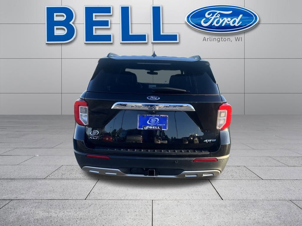 Certified 2023 Ford Explorer XLT w/ Equipment Group 202A image 5