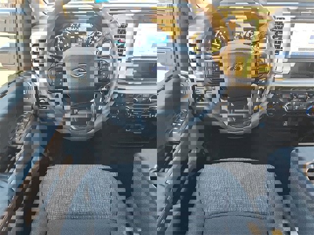 Certified 2025 Ford F350 XLT w/ Snow Plow/Camper Package image 9