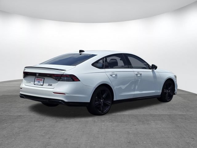 Used 2024 Honda Accord Sport image 4