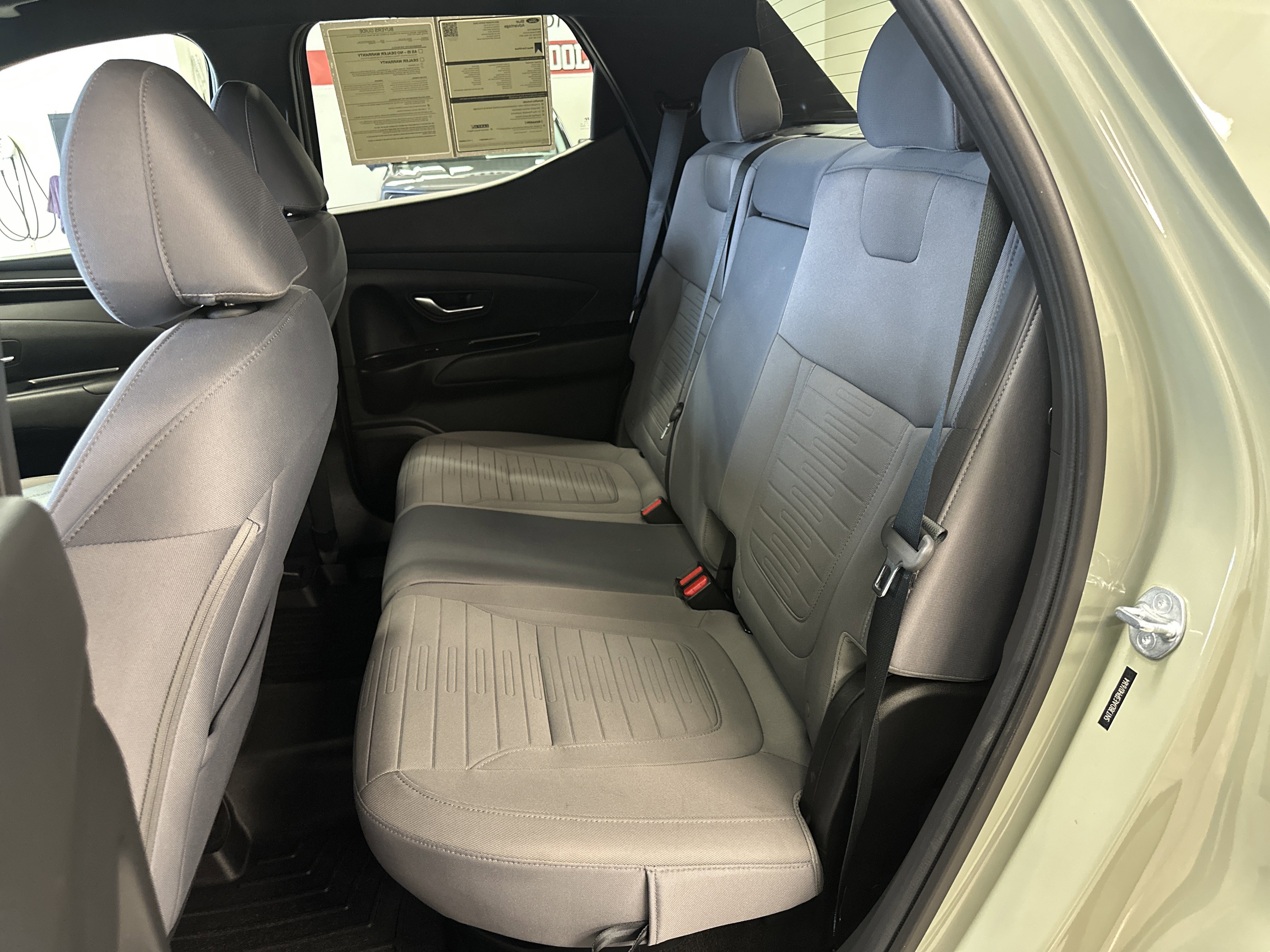 Used 2023 Hyundai Santa Cruz SEL image 14