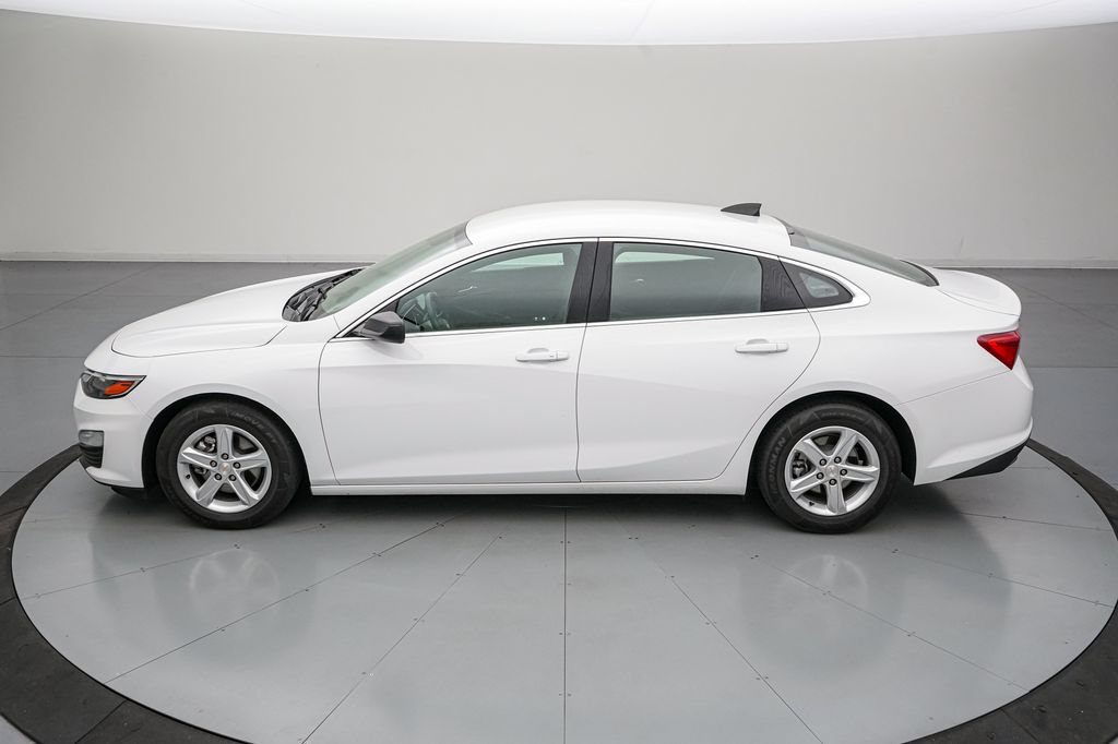 Used 2024 Chevrolet Malibu LS FWD image 7