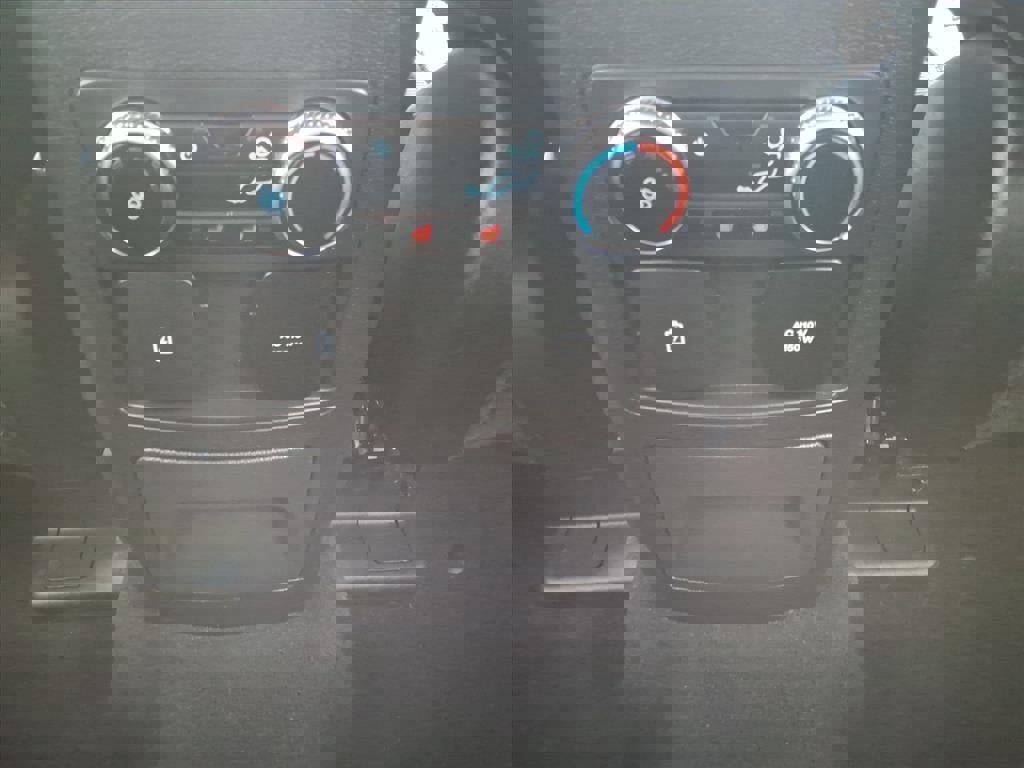 Certified 2023 Ford Explorer Platinum w/ Technology Package image 19