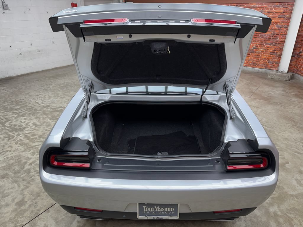 Used 2021 Dodge Challenger R/T Scat Pack RWD image 27