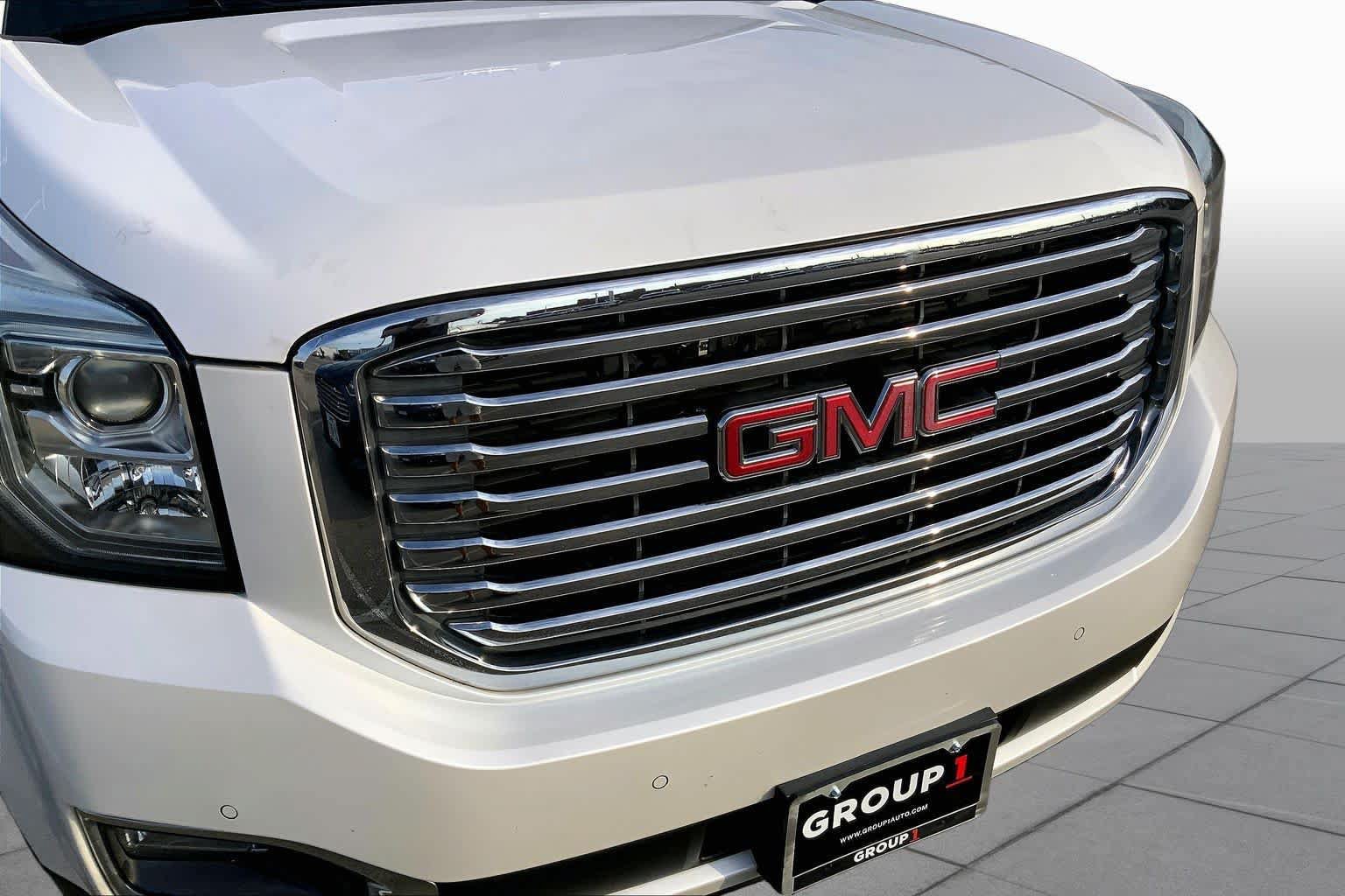 Used 2018 GMC Yukon SLT w/ Premium Edition RWD image 30