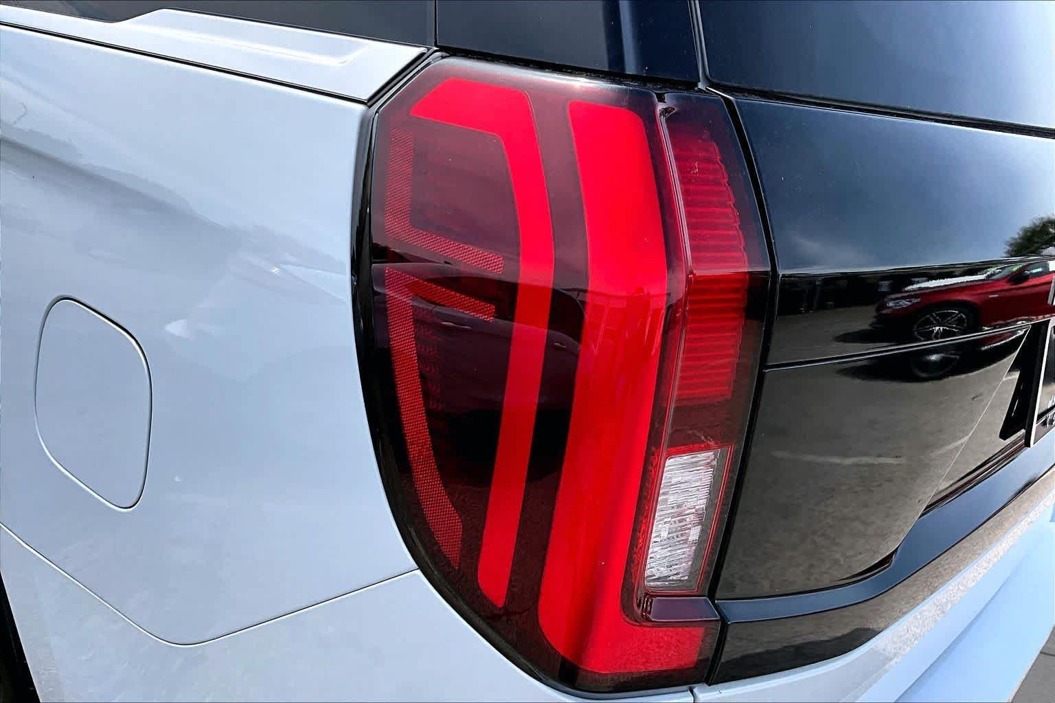 Certified 2025 Ford Expedition Active RWD image 28