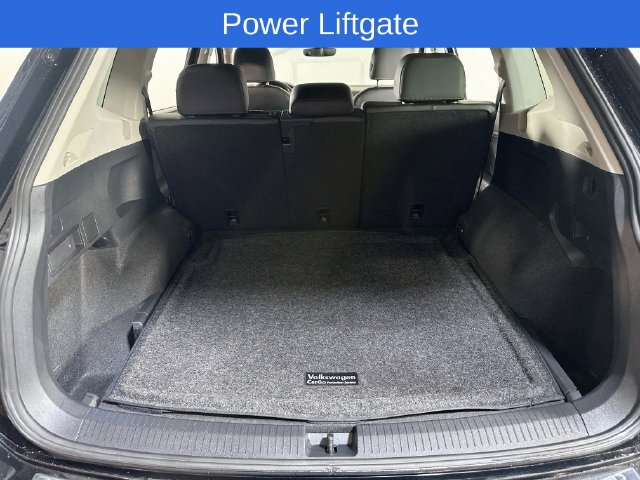 Used 2024 Volkswagen Tiguan Wolfsburg Edition AWD/4WD image 11