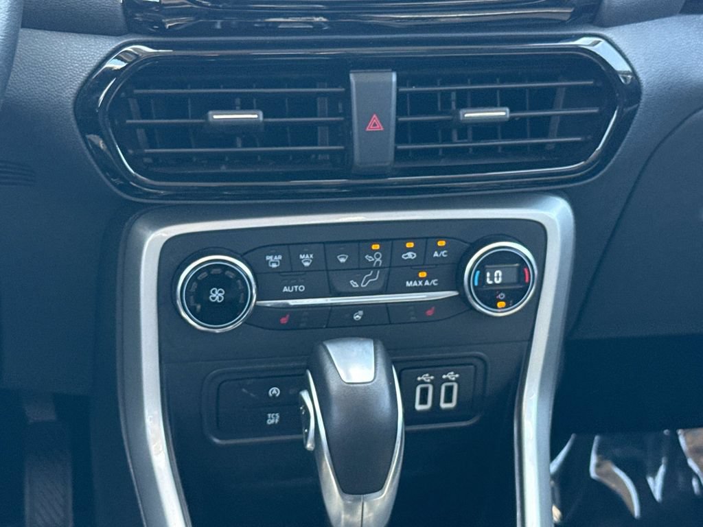 Certified 2019 Ford EcoSport Titanium AWD/4WD image 24