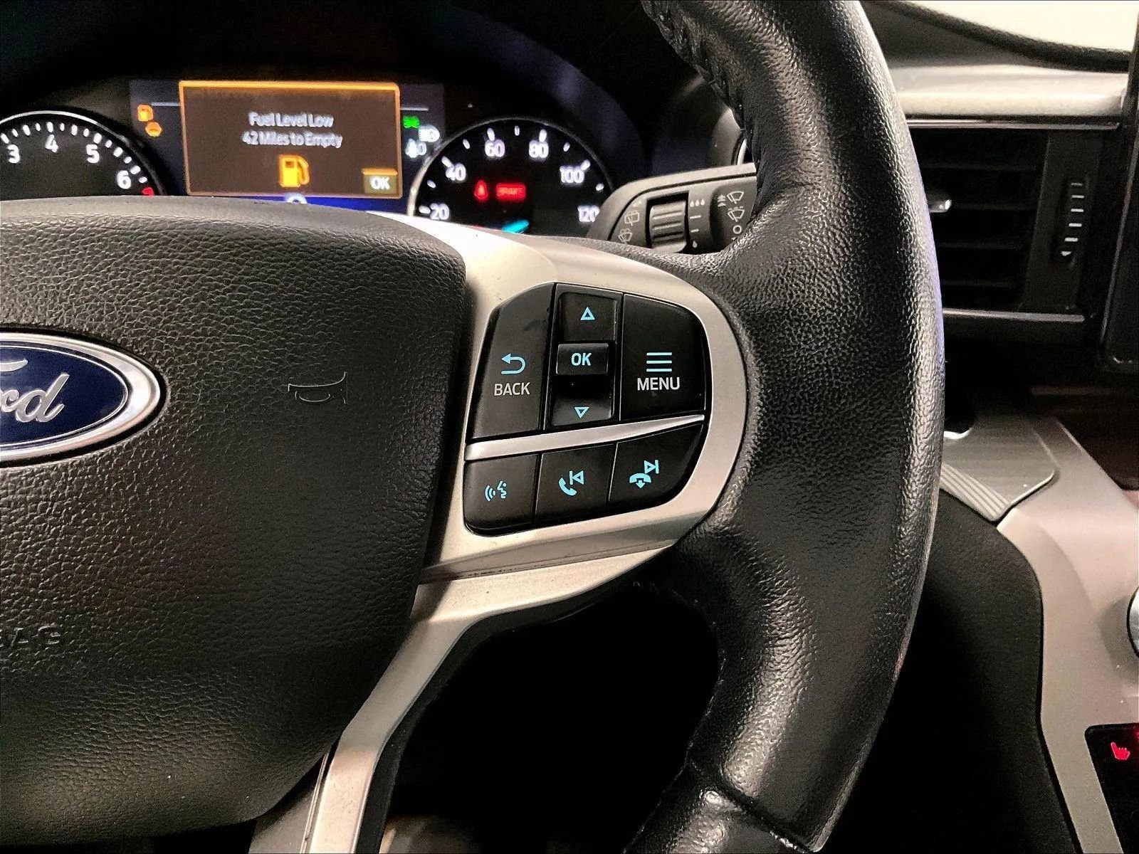 Certified 2023 Ford Explorer XLT w/ Equipment Group 202A image 18