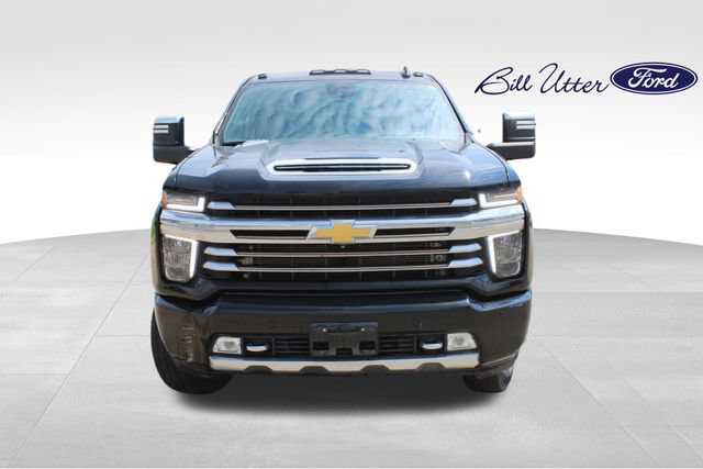 Used 2022 Chevrolet Silverado 3500 High Country AWD/4WD image 2
